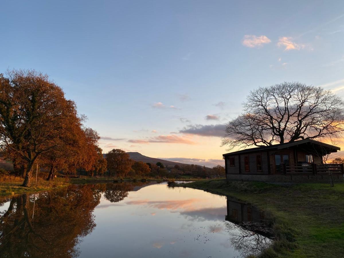 Redwood Lodge Лудлоу Экстерьер фото