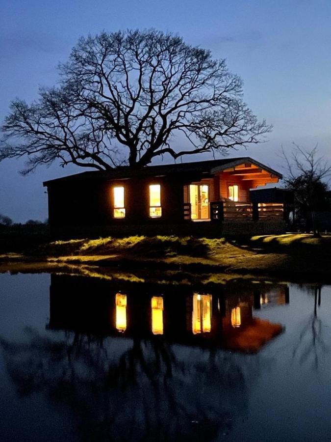 Redwood Lodge Лудлоу Экстерьер фото